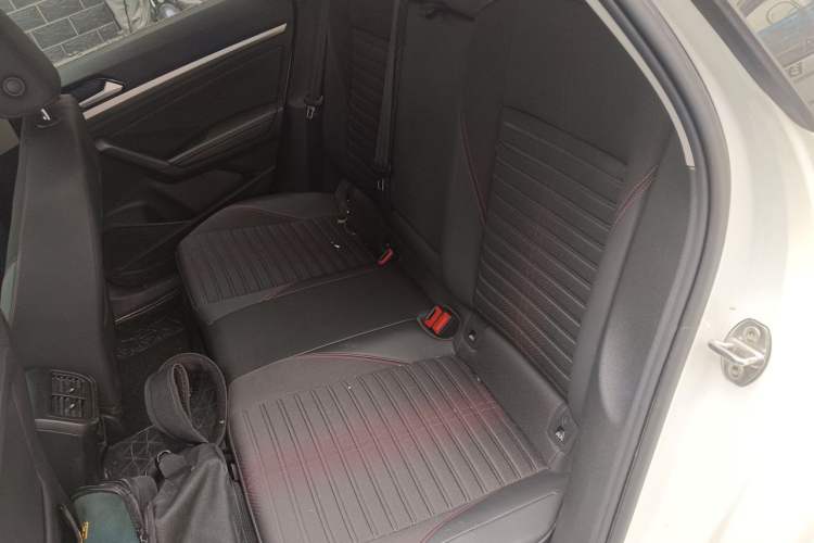 Used Volkswagen Lavida 2023 300TSI DSG Full-Comfort Edition Left Rear Seat