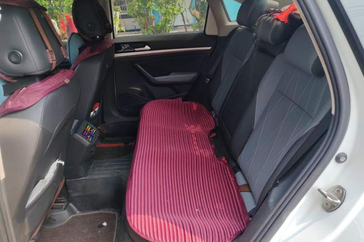 Used Volkswagen Lavida 2023 1.5L Automatic 5 Million Edition Left Rear Seat