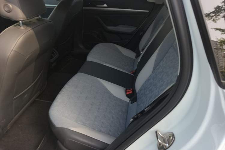 Used Volkswagen Lavida 2023 280TSI DSG Full-Comfort Edition Left Rear Seat
