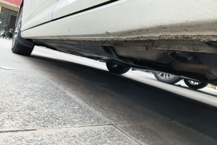 Used Volkswagen Lavida 2023 280TSI DSG Full-Comfort Edition Left Side Sill