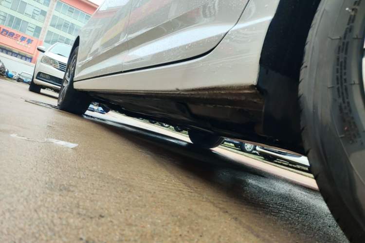 Used Volkswagen Lavida 2023 280TSI DSG Starry Sky Deluxe Edition Left Side Sill