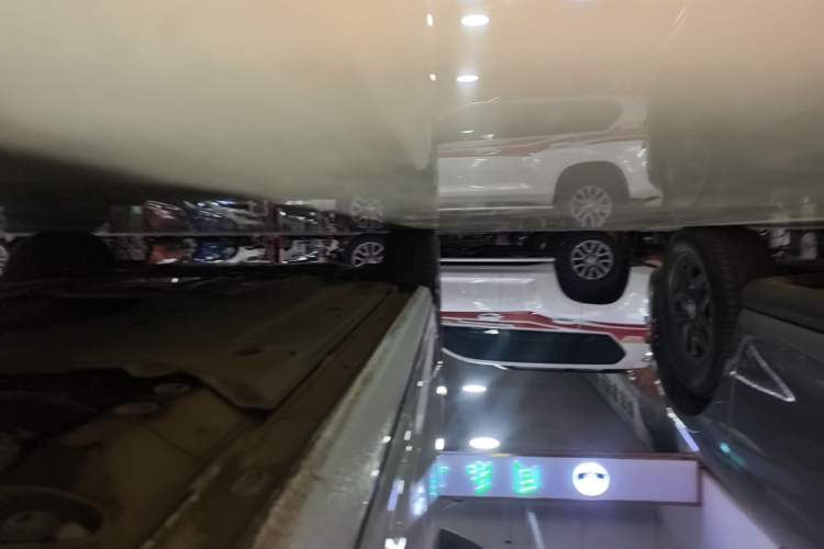Used Volkswagen Lavida 2023 200TSI DSG Starry Full-Comfort Edition Left Side Sill