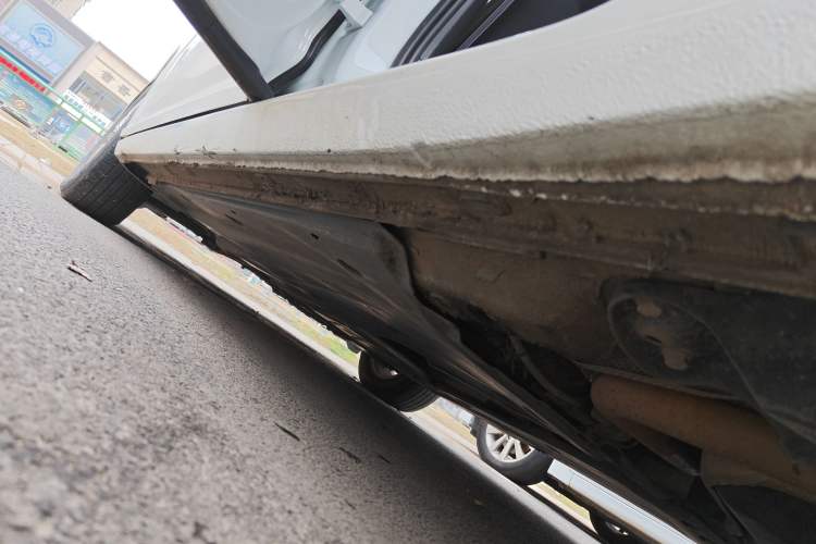 Used Volkswagen Lavida 2023 Revised 1.5L Automatic DeYi Edition Left Side Sill
