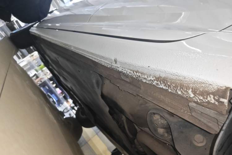 Used Volkswagen Lavida 2023 Revised 1.5L Automatic DeYi Edition Left Side Sill