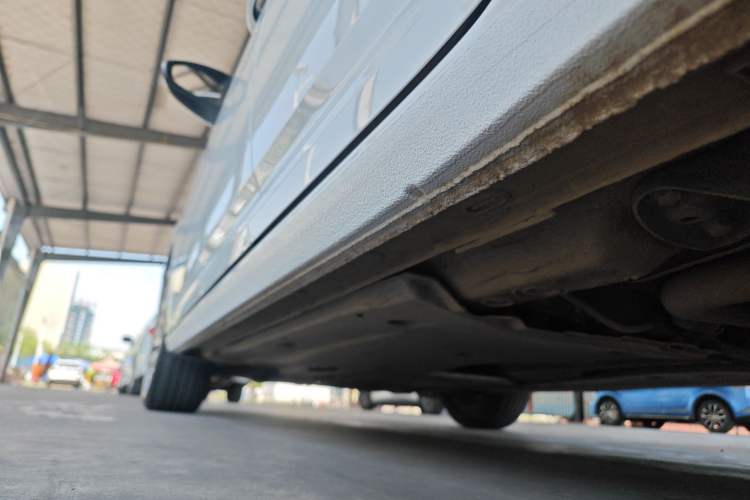 Used Volkswagen Lavida 2023 1.5L Automatic Full-Comfort Edition Left Side Sill