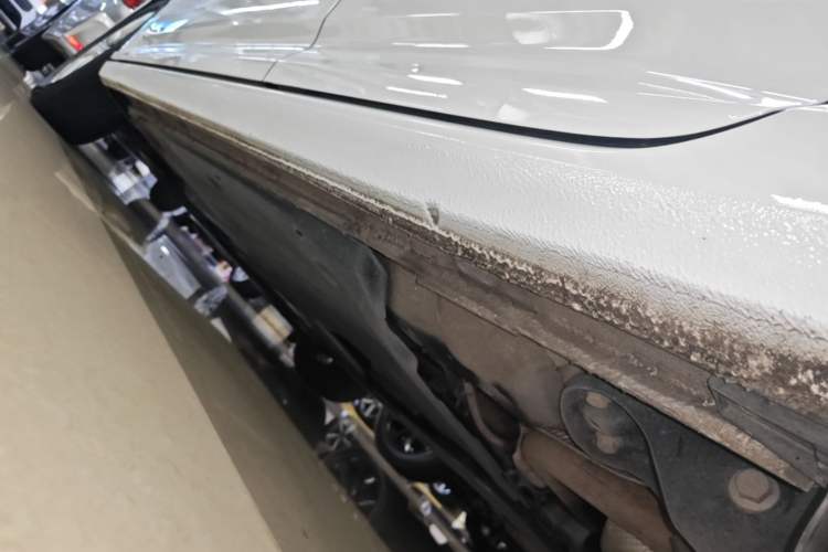 Used Volkswagen Lavida 2023 Revised 1.5L Automatic DeYi Edition Left Side Sill