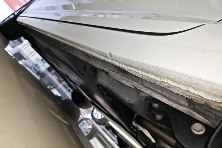 Used Volkswagen Lavida 2023 300TSI DSG Full-Comfort Edition Left Side Sill
