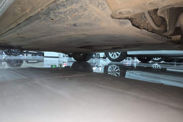 Used Volkswagen Lavida 2023 1.5L Automatic De Yi Edition Left Side Sill