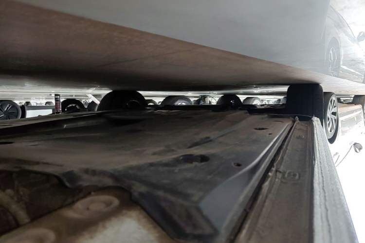 Used Volkswagen Lavida 2023 280TSI DSG Full-Comfort Edition Left Side Sill