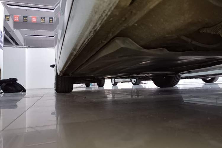 Used Volkswagen Lavida 2023 1.5L Automatic De Yi Edition Left Side Sill