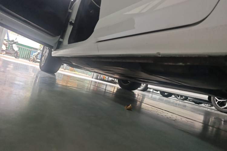 Used Volkswagen Lavida 2023 New Sharp 1.5L Automatic New Wish Edition Left Side Sill