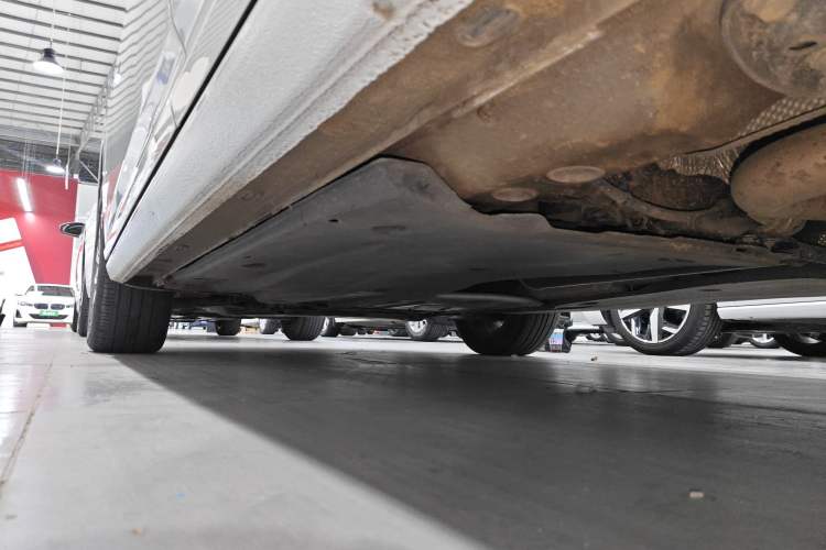 Used Volkswagen Lavida 2023 280TSI DSG Starry Sky Deluxe Edition Left Side Sill