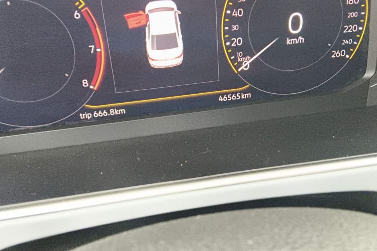 Used Volkswagen Lavida 2023 1.5L Automatic 5 Million Edition Odometer Close Up