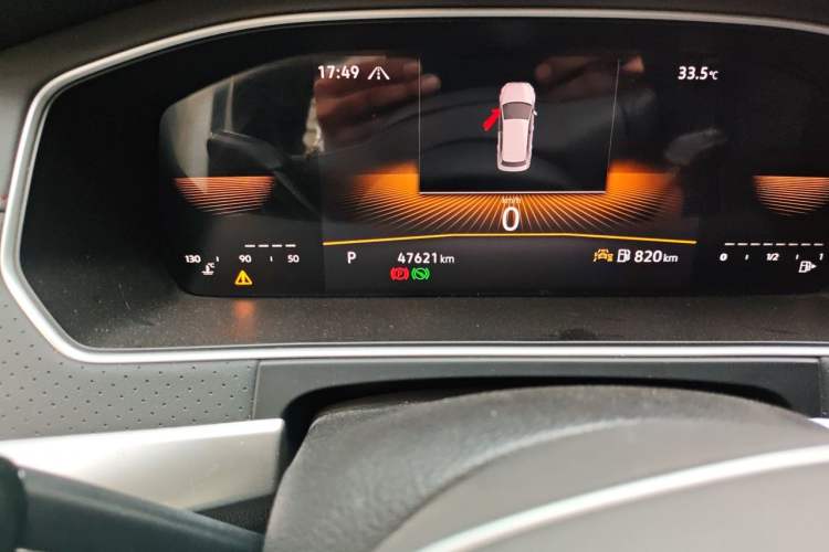 Used Volkswagen Lavida 2023 300TSI DSG Starry Full-Comfort Edition Odometer Close Up