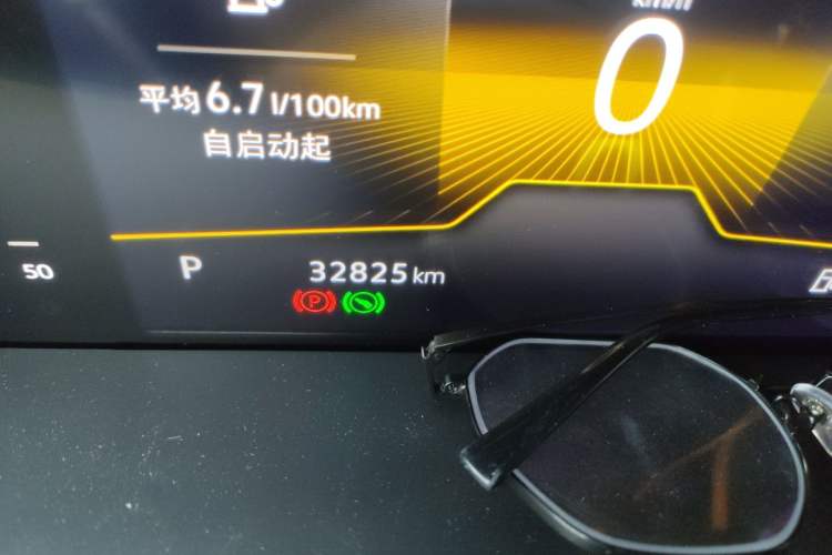 Used Volkswagen Lavida 2023 280TSI DSG Starry Sky Deluxe Edition Odometer Close Up