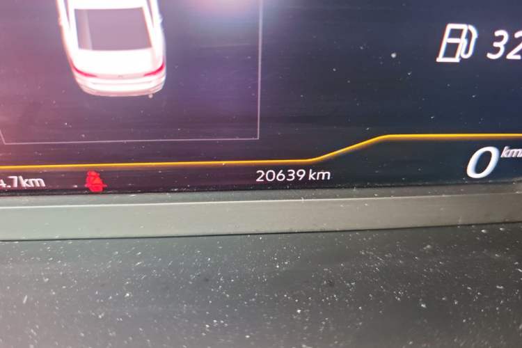 Used Volkswagen Lavida 2023 Revised Version 1.5L Automatic 5 Millionth Edition Odometer Close Up