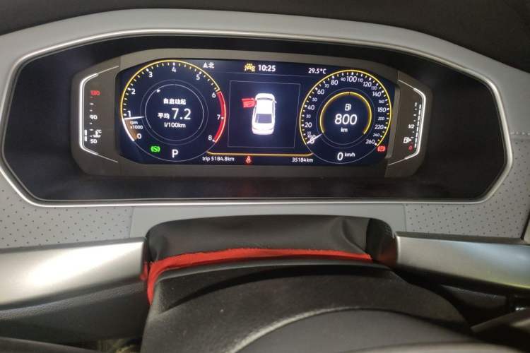 Used Volkswagen Lavida 2023 Revised Version 1.5L Automatic Starry Sky Edition – 5 Million Units Odometer Close Up