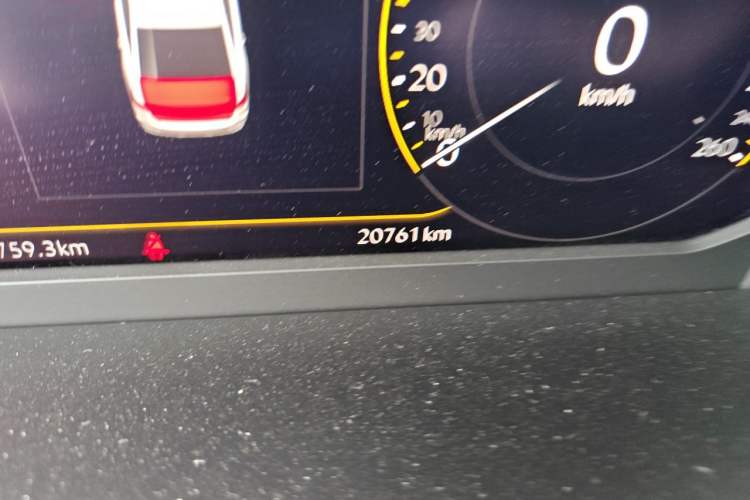 Used Volkswagen Lavida 2023 1.5L Automatic 5 Million Edition Odometer Close Up