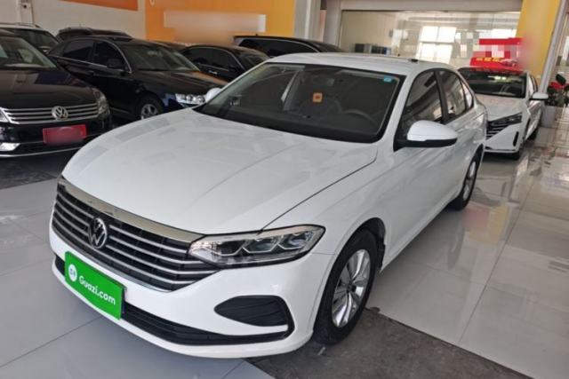 Ojetý Volkswagen Lavida 2023 Revised 1.5L Automatic DeYi Edition