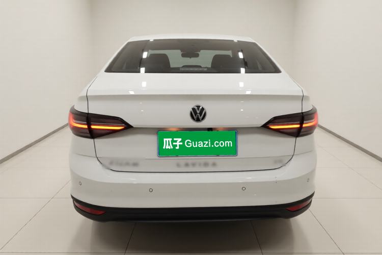 Used Volkswagen Lavida 2023 New Sharp 1.5L Manual New Comfort Edition Rear