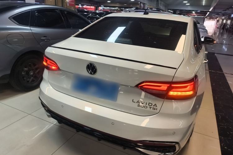 Used Volkswagen Lavida 2023 200TSI DSG Starry Full-Comfort Edition Rear