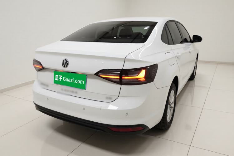 Used Volkswagen Lavida 2023 New Sharp 1.5L Manual New Comfort Edition Rear Right 45 Deg