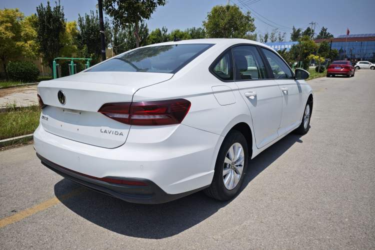 Used Volkswagen Lavida 2023 1.5L Automatic De Yi Edition Rear Right 45 Deg
