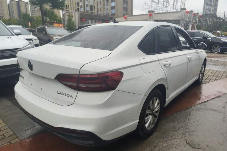 Used Volkswagen Lavida 2023 1.5L Automatic De Yi Edition Rear Right 45 Deg