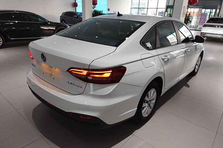 Used Volkswagen Lavida 2023 Revised 1.5L Automatic DeYi Edition Rear Right 45 Deg