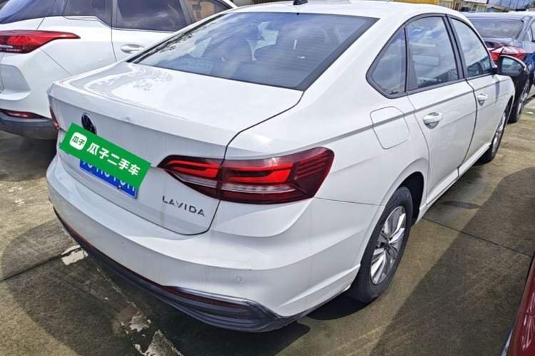 Used Volkswagen Lavida 2023 1.5L Automatic De Yi Edition Rear Right 45 Deg