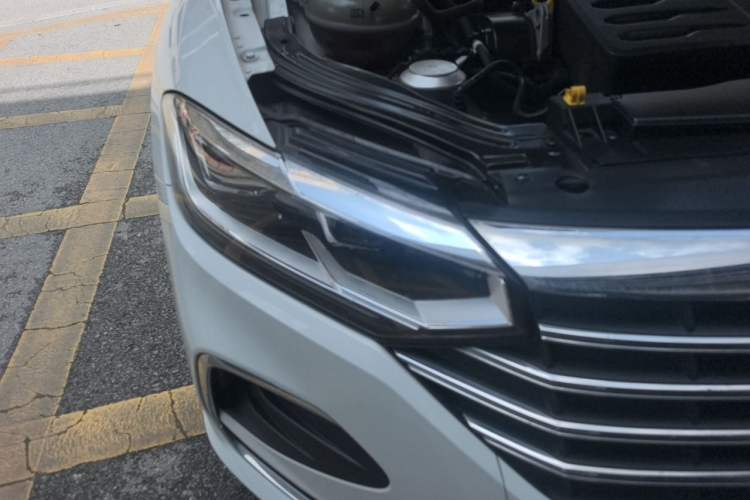 Used Volkswagen Lavida 2023 1.5L Automatic 5 Million Edition Right Front Headlight