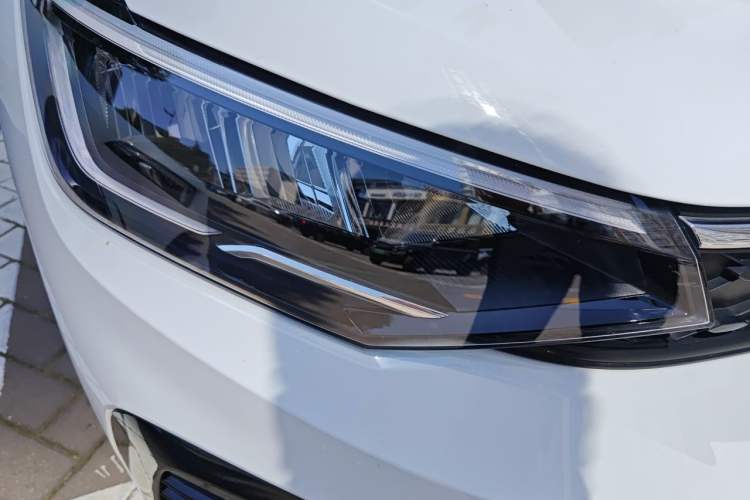 Used Volkswagen Lavida 2023 New Rui 1.5L Automatic New Yi Edition Right Front Headlight