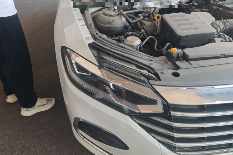 Used Volkswagen Lavida 2023 Revised Version 1.5L Automatic – Full-Option Edition Right Front Headlight