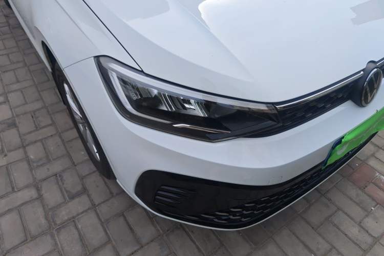 Used Volkswagen Lavida 2023 New Sharp 1.5L Automatic Excellent New Edition Right Front Headlight