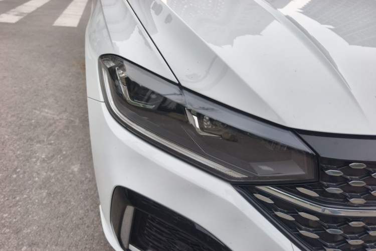 Used Volkswagen Lavida 2023 280TSI DSG Starry Sky Elegance Edition Right Front Headlight