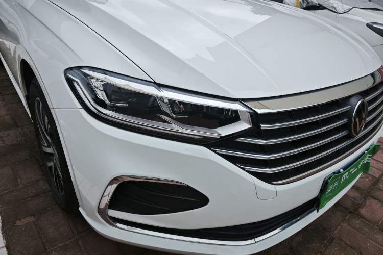 Used Volkswagen Lavida 2023 Revised Version 1.5L Automatic 5 Millionth Edition Right Front Headlight
