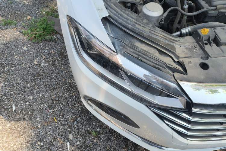 Used Volkswagen Lavida 2023 280TSI DSG Full-Comfort Edition Right Front Headlight