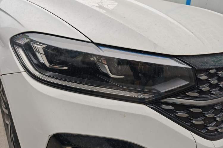 Used Volkswagen Lavida 2023 280TSI DSG Starry Sky Deluxe Edition Right Front Headlight