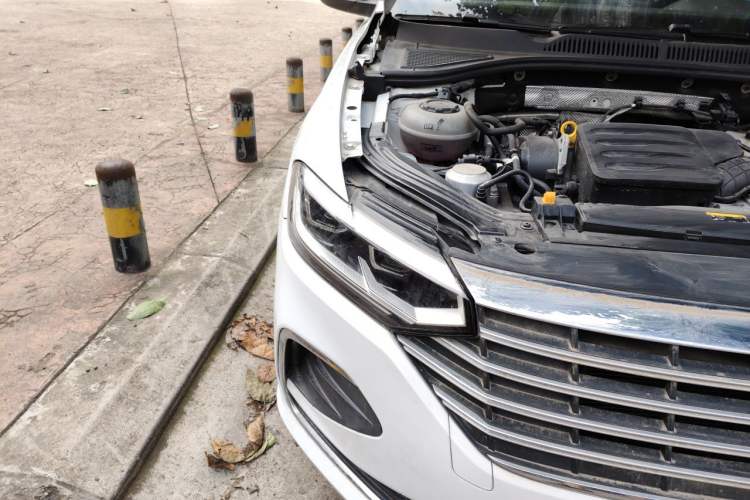 Used Volkswagen Lavida 2023 Revised Version 1.5L Automatic 5 Millionth Edition Right Front Headlight