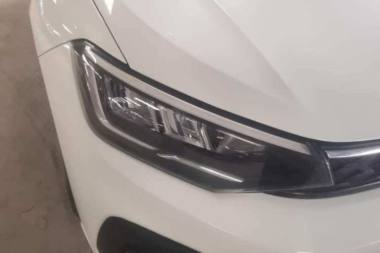 Used Volkswagen Lavida 2023 New Sharp 1.5L Automatic Excellent New Edition Right Front Headlight