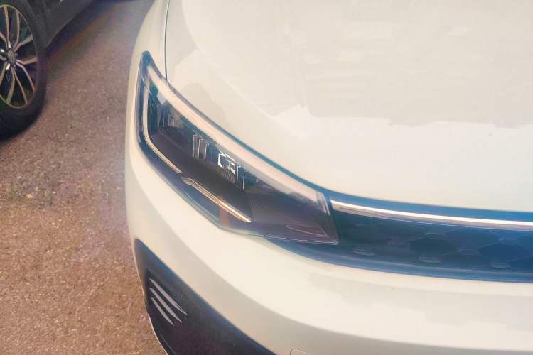 Used Volkswagen Lavida 2023 New Sharp 1.5L Automatic Excellent New Edition Right Front Headlight
