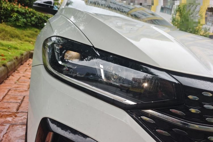 Used Volkswagen Lavida 2023 280TSI DSG Starry Sky Deluxe Edition Right Front Headlight