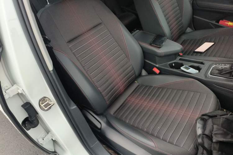 Used Volkswagen Lavida 2023 300TSI DSG Starry Full-Comfort Edition Right Front Seat