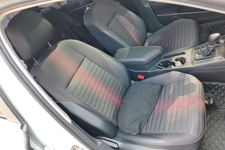 Used Volkswagen Lavida 2023 280TSI DSG Starry Sky Deluxe Edition Right Front Seat