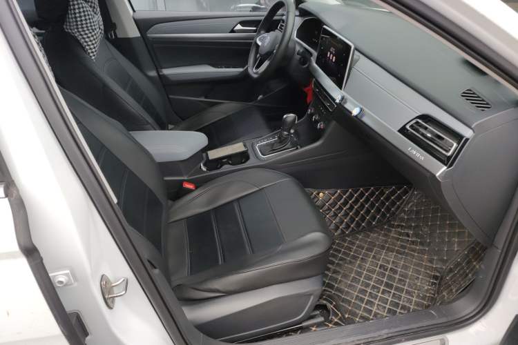 Used Volkswagen Lavida 2023 280TSI DSG Full-Comfort Edition Right Front Seat