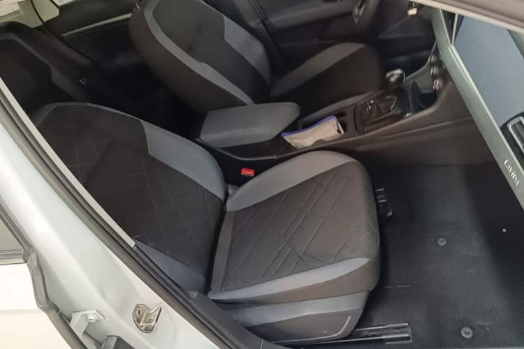 Used Volkswagen Lavida 2023 1.5L Automatic De Yi Edition Right Front Seat