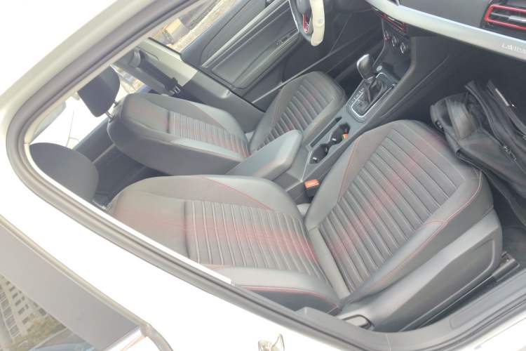 Used Volkswagen Lavida 2023 280TSI DSG Starry Sky Deluxe Edition Right Front Seat