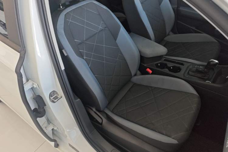 Used Volkswagen Lavida 2023 Revised 1.5L Automatic DeYi Edition Right Front Seat