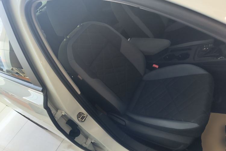 Used Volkswagen Lavida 2023 1.5L Automatic De Yi Edition Right Front Seat