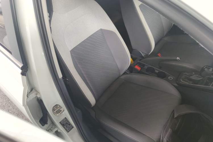 Used Volkswagen Lavida 2023 New Sharp 1.5L Automatic Excellent New Edition Right Front Seat